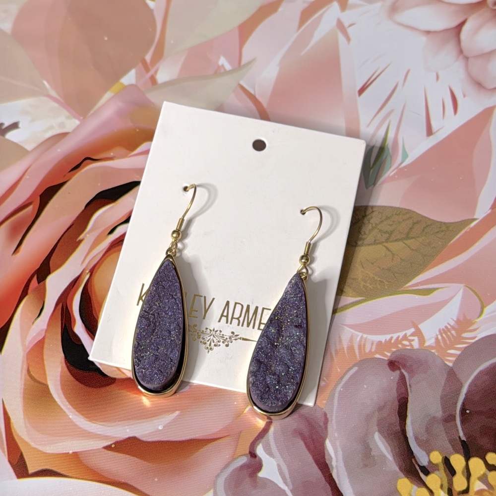 RETAIL $60 Kinsley Armelle Druzy Gold Royal Quartz Drop Earrings! Stunning*NEW - Picture 3 of 3